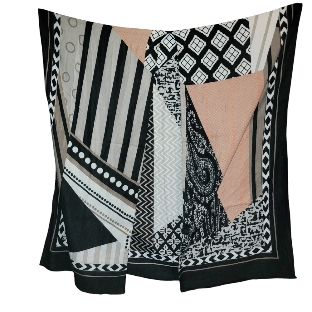 NIP Kollie More Geometric Shawl/Kimono- One Size